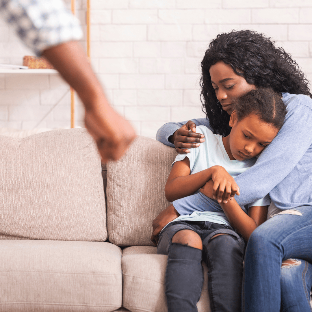 Récit poignant d'une vie reconstruite après les violences psychologiques. Témoignage d'une mère surmontant l'adversité pour retrouver le bonheur familial. Partagez votre histoire.