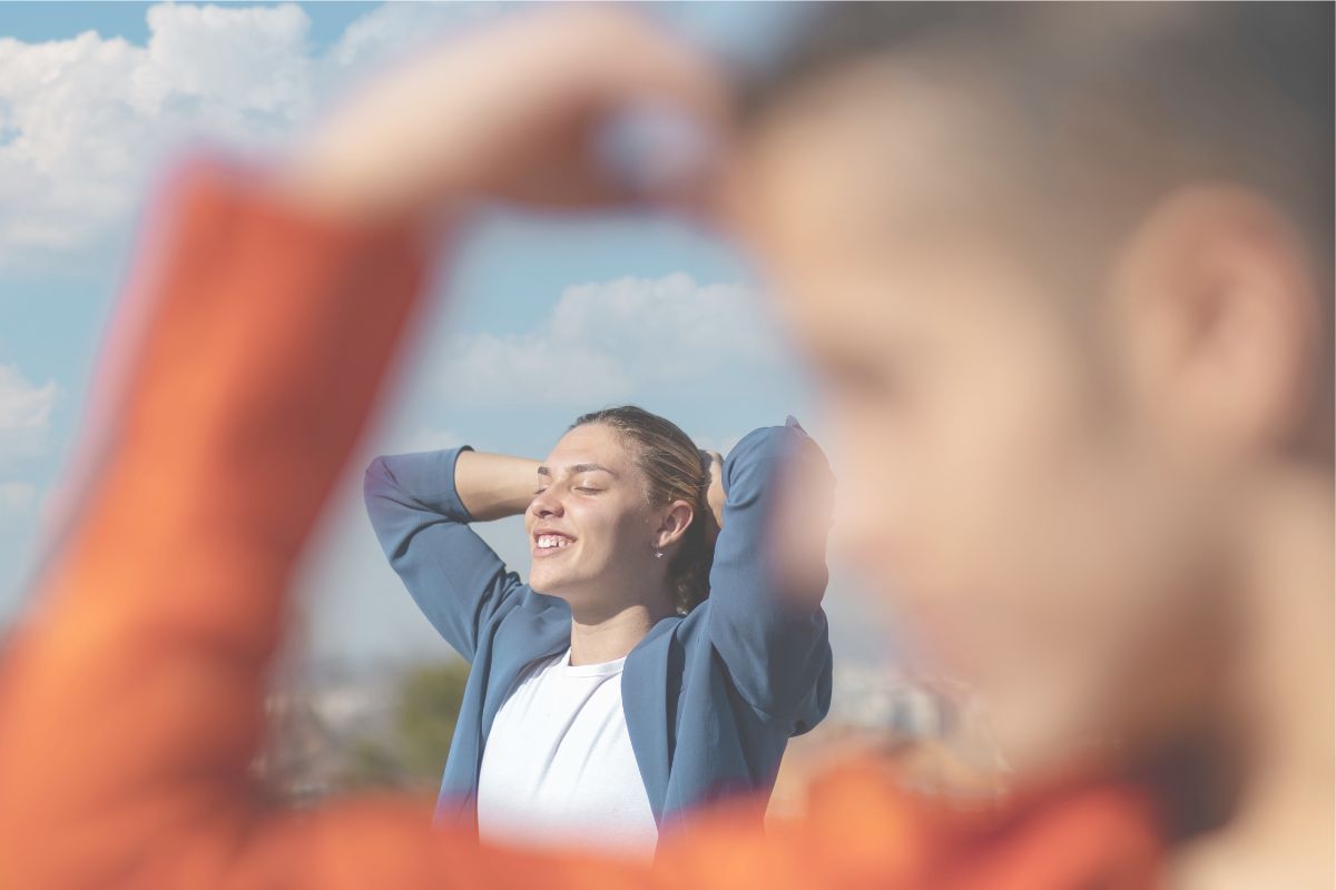 Découvrez les fondements de la confiance en soi dans cet article de Doctor Cleray et apprenez comment elle se développe dès l'enfance.